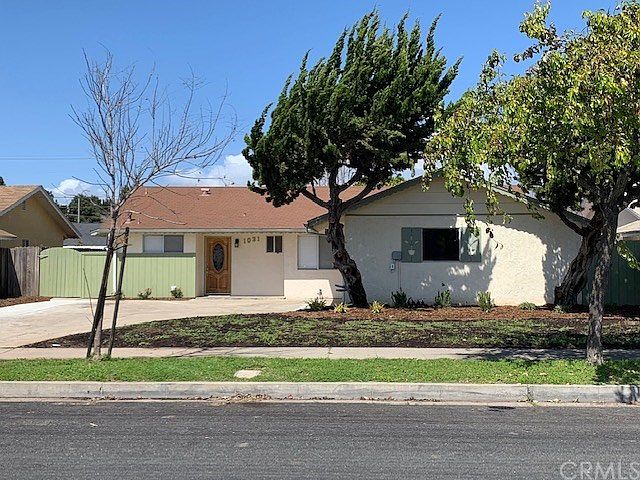 1st image of 1031 W Las Flores Way