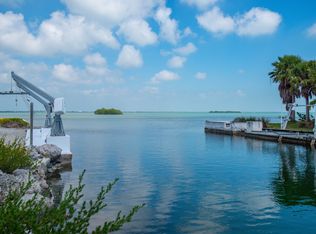 17224 Green Turtle Ln E, Summerland Key, FL 33042