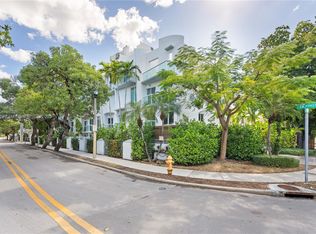 La Valencia Townhomes, Miami Beach, FL 33139