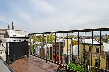 Rented by Brick&Mortar