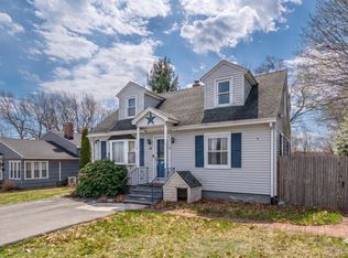 20 George St, Fitchburg, MA 01420