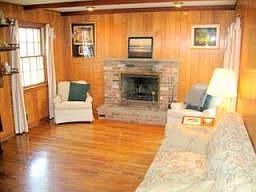 3rd image of 19 Cambridge Dr