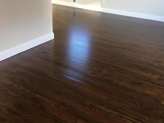 4th image of 366 Grandview Ave #1