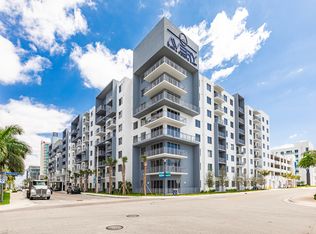 New Avery Pointe East, Dania, FL 33004