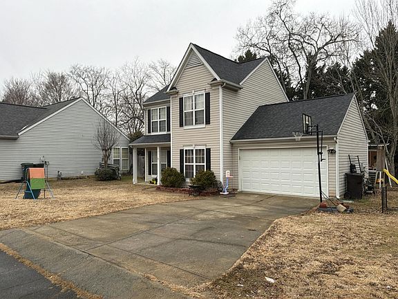 3rd image of 1602 Tate Rd