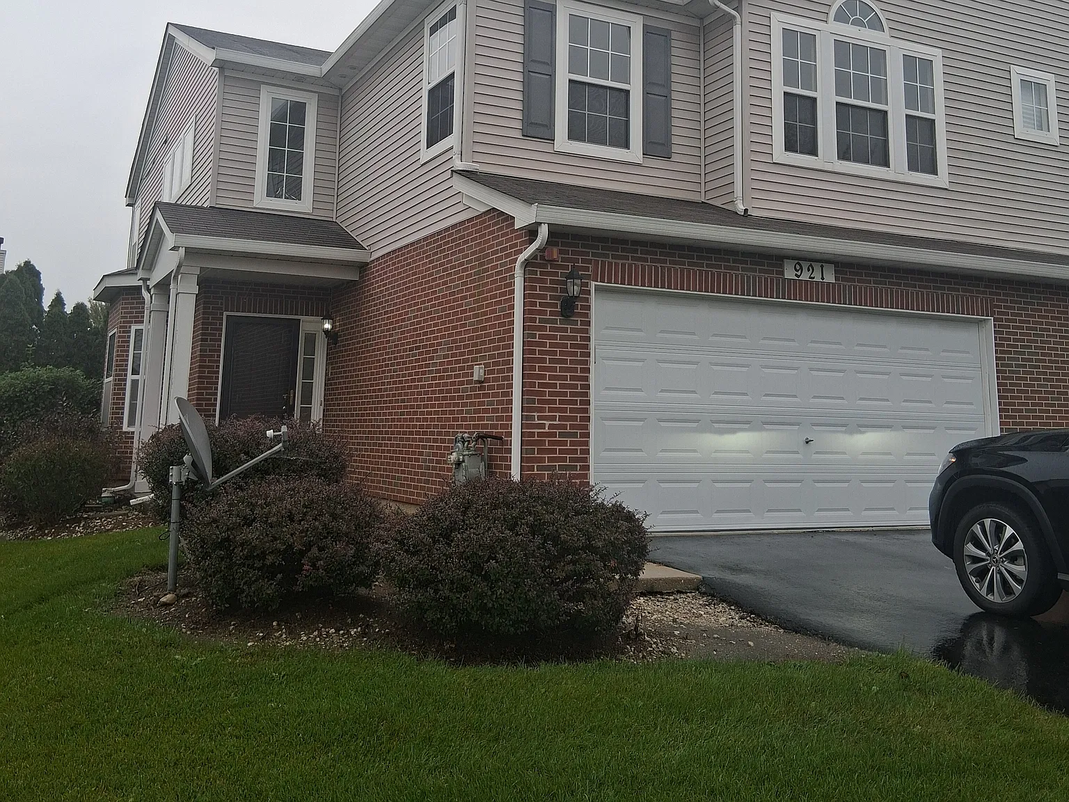 3 bed, 1800 sqft, $2,800 — Photo 1