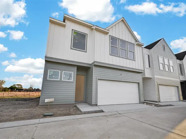 4007 Buffalo Moon Dr, Houston, TX 77045