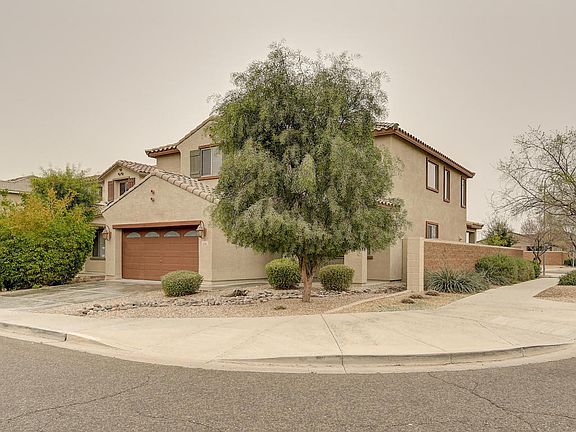 2nd image of 2516 S 102nd Ln