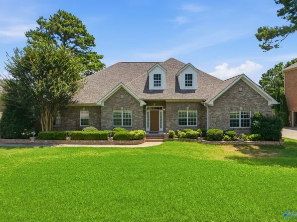 107 Cedar Valley Ct, Harvest, AL 35749