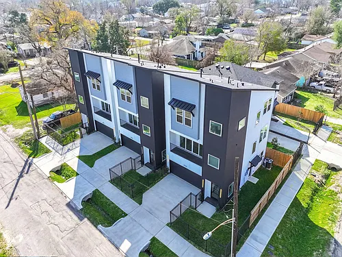 4104 Alice St Photo 1