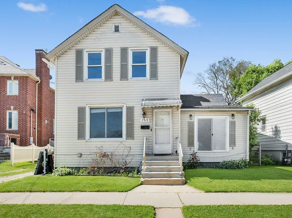 7515 W Douglas Ave, Summit, IL 60501
