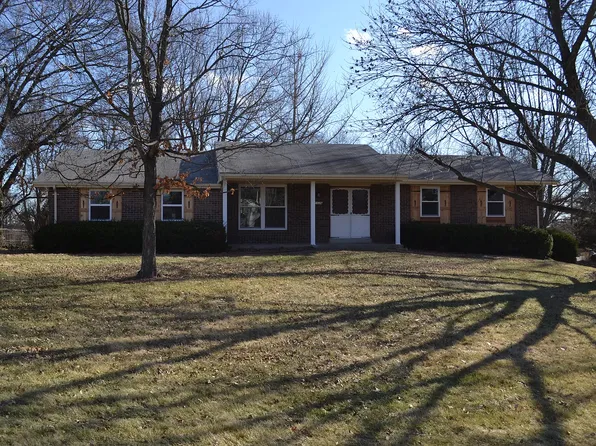 1526 Froesel Dr, Ballwin, MO 63011