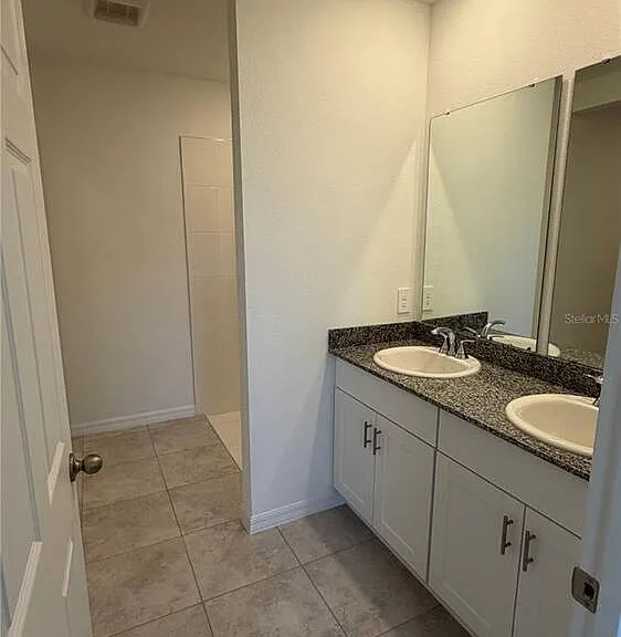 3900 Giorgio Dr — Photo 8
