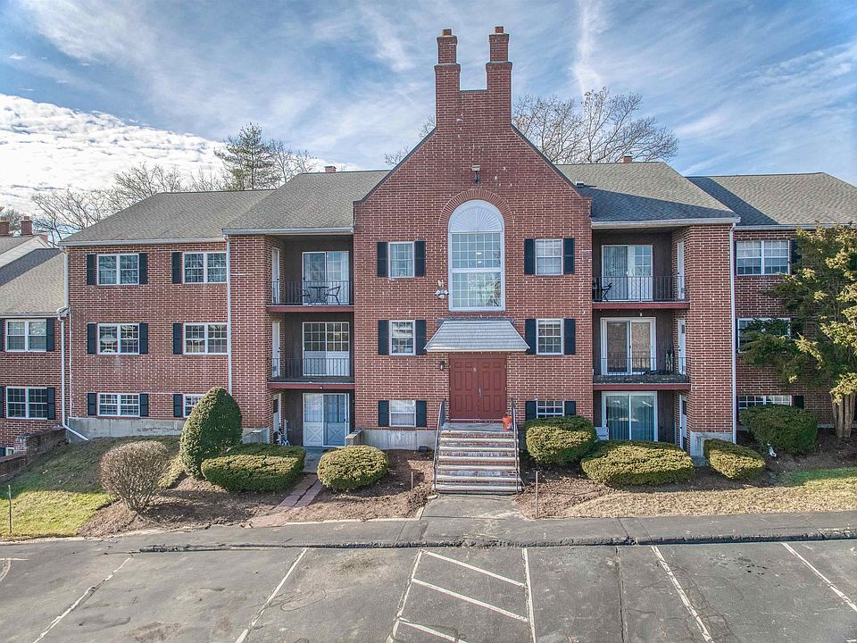 1st image of 8 Louisburg Square #5