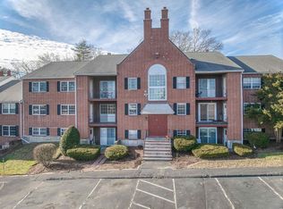 8 Louisburg Sq APT 5, Nashua, NH 03060
