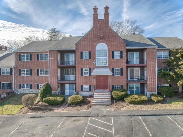 8 Louisburg Square #5, Nashua, NH 03060