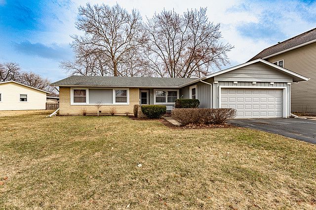 1st image of 115 Braemar Dr