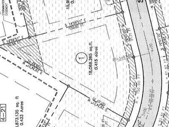 1 N Sunset Dr, Mountain Top, PA 18707