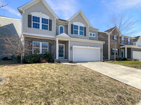 733 Keepsake Run, Greenwood, IN 46143