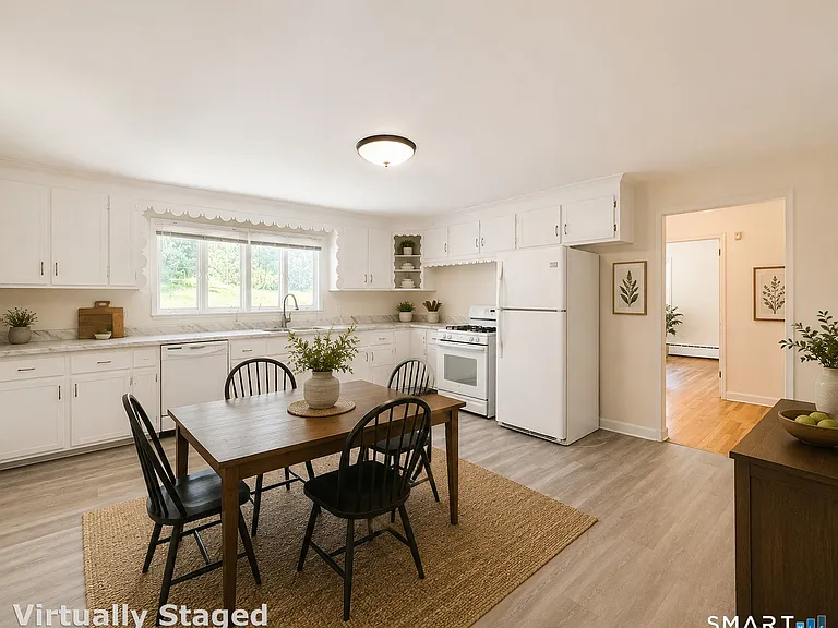 2326 Old Town Rd — Photo 3