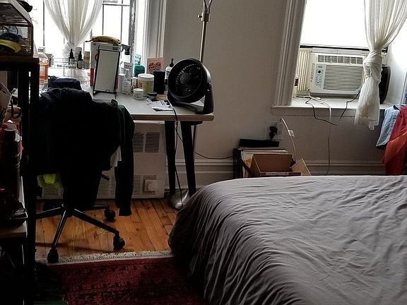 3rd image of 83 Wyckoff Ave #2C