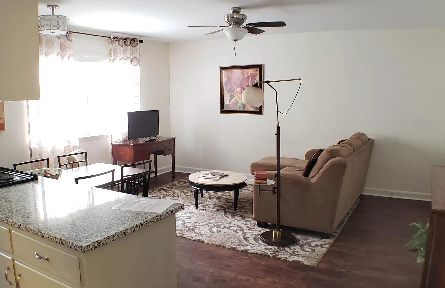 2 bed, 810 sqft, $1,695 — Photo 4