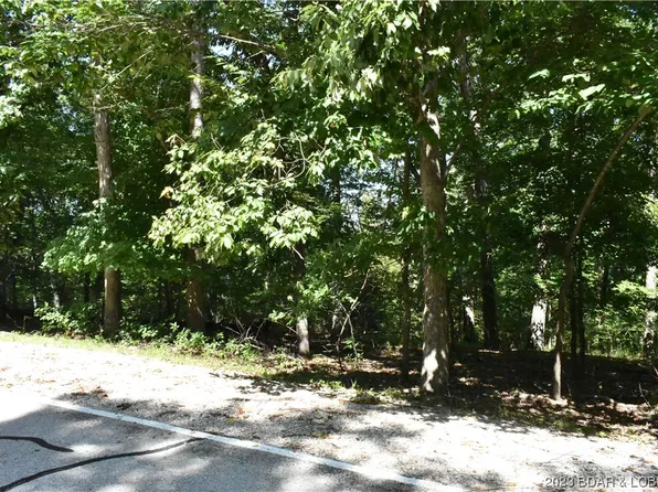 422 Palisades Dr #3, Lake Ozark, MO 65049