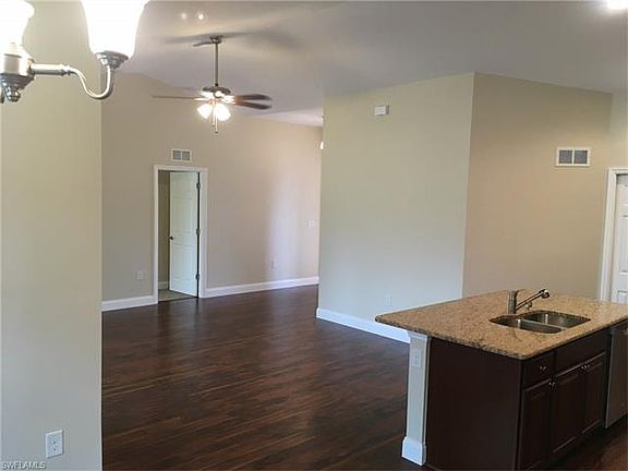 4th image of 2716 42nd St SW