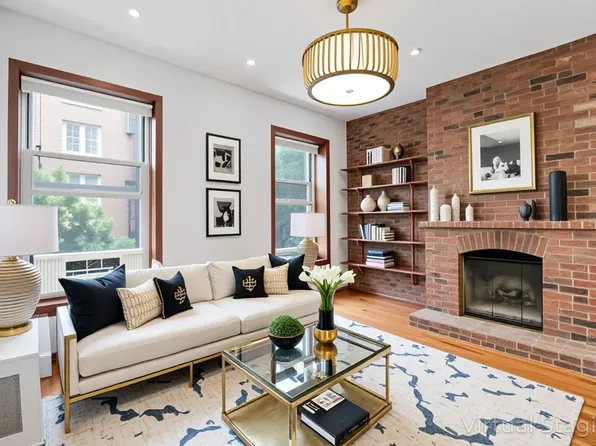 146 West 82nd Street image 3 of 14