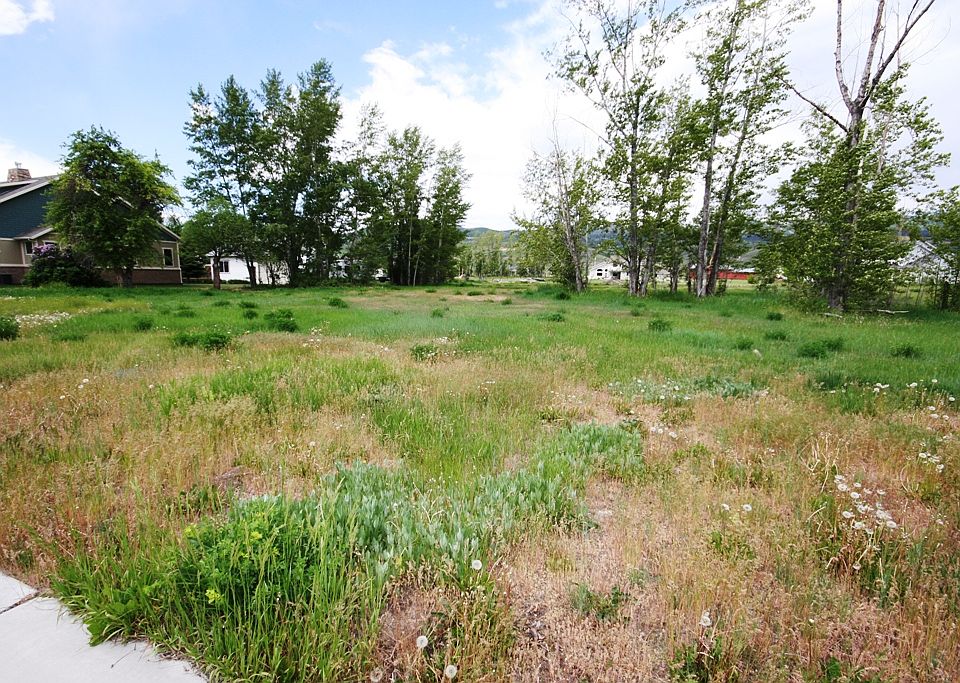 1st image of 275 S. Bear Lake Blvd