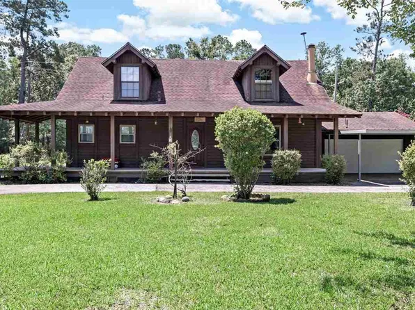 135 Woodlawn Dr, Sour Lake, TX 77659