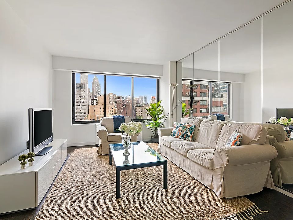 1st image of 200 E 61st St APT 15C