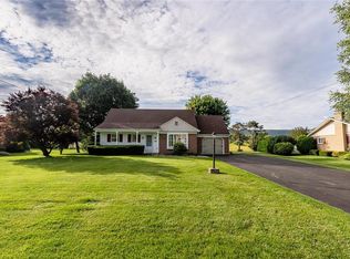 3617 E Grant St, Slatington, PA 18080