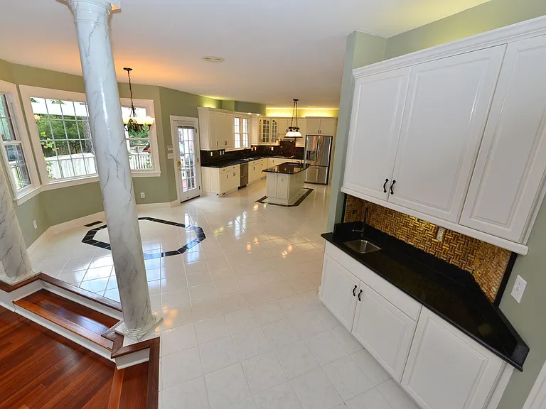 720 River Strand — Photo 15