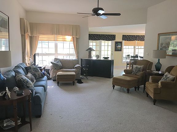 4th image of 29489 Turnberry Dr