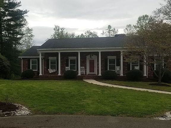2nd image of 1501 W Fairfield Dr