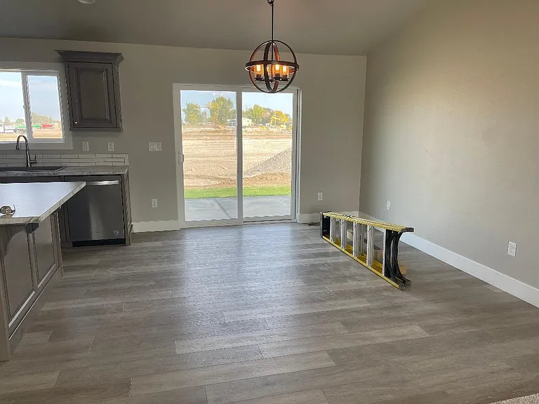902 Monument Peak Pl — Photo 4