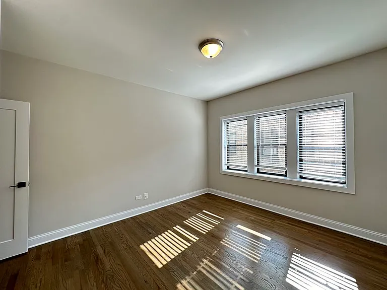 3409 W Fullerton Ave #B3 — Photo 18