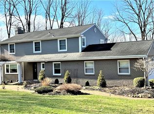 8 Woodmere Ter, Skaneateles, NY 13152