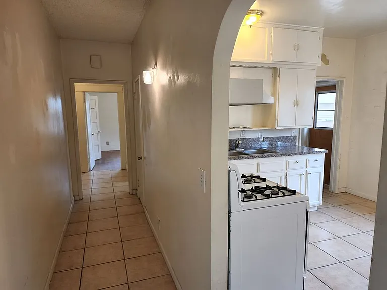 5733 Fair Ave #5733 — Photo 14