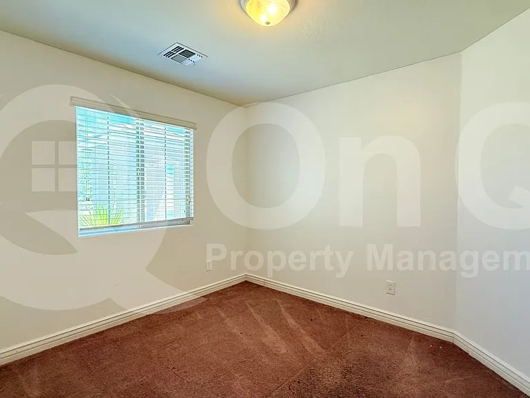 18631 W Superior Ave — Photo 8