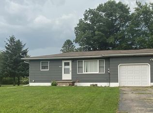 3030 Nevada Dr, Jackson, MI 49201