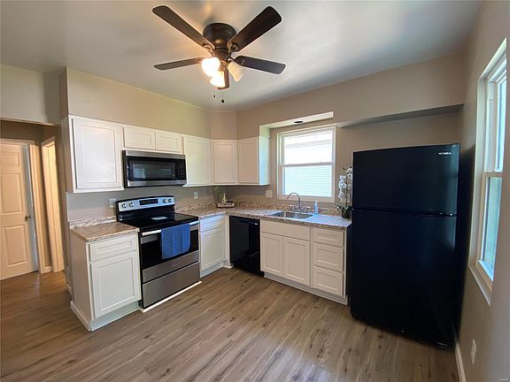 4th image of 815 Pardella Ave
