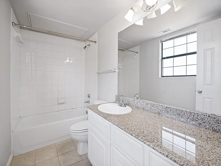 2800 Keller Springs Rd #7B — Photo 20