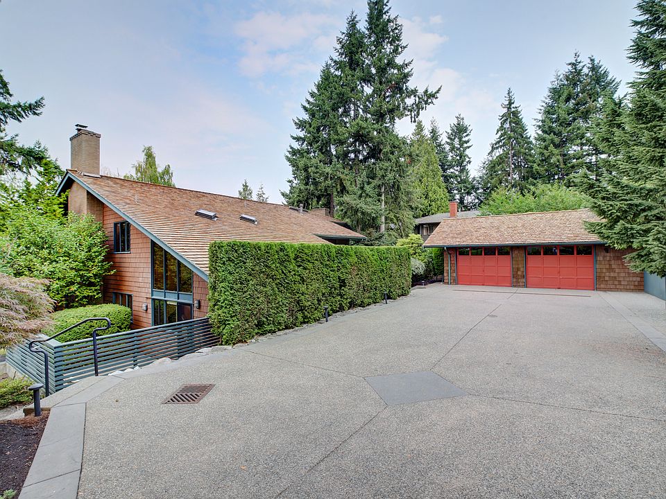 1st image of 8708 NE 20th St