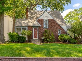 864 Salem Rd, Union, NJ 07083