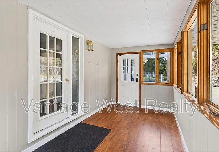 3940 Angus Dr — Photo 16