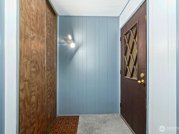 5th image of 10427 229th Street SE