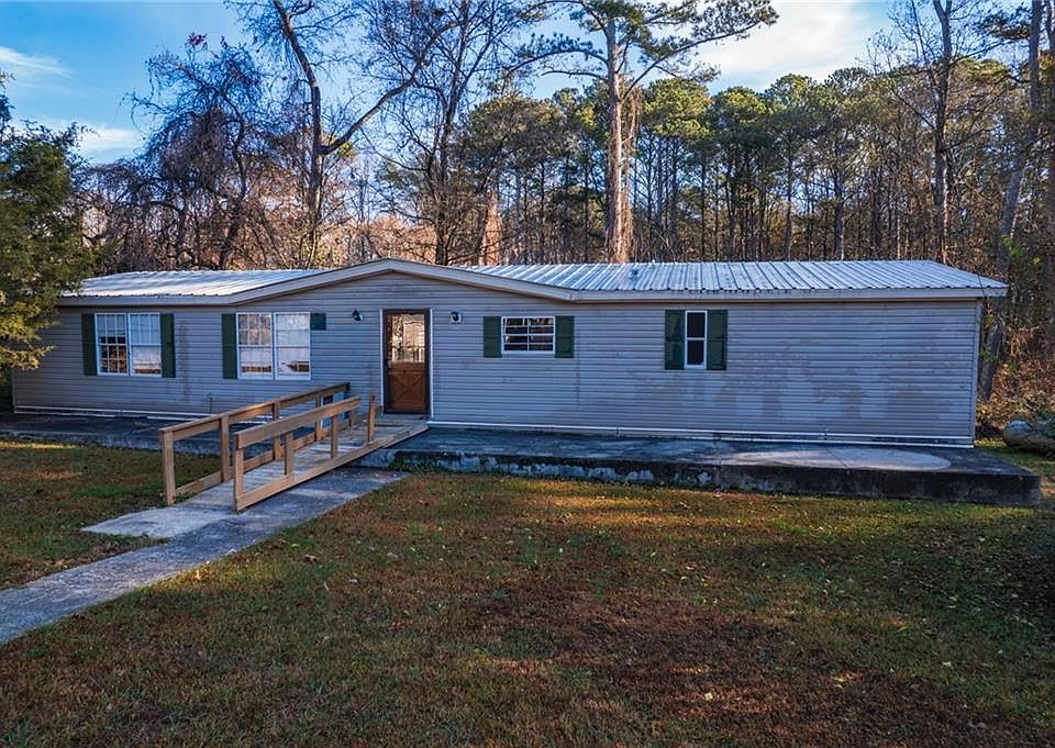 1st image of 73 Lambert St