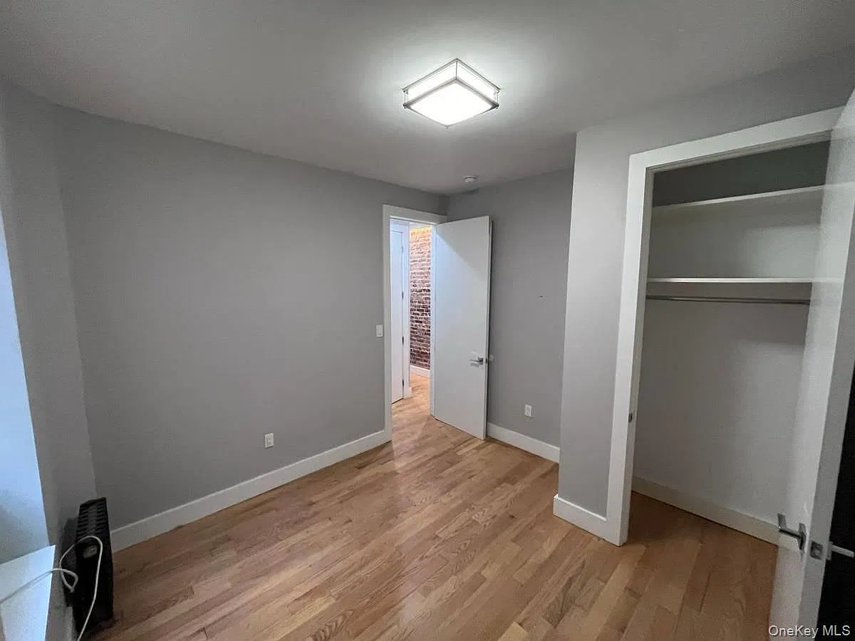 1 bed, 1.0 bath, 14880 sqft, $2,000 — Photo 1
